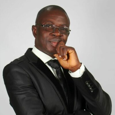 Dr: Sola Alimi
